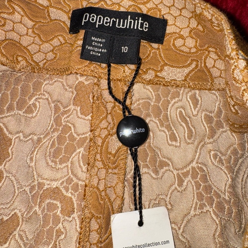 Paperwhite Tan Lace Ankle Pants – Size 10 - Picture 4 of 7